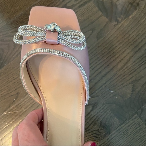 VodVob Heels - Picture 5 of 5